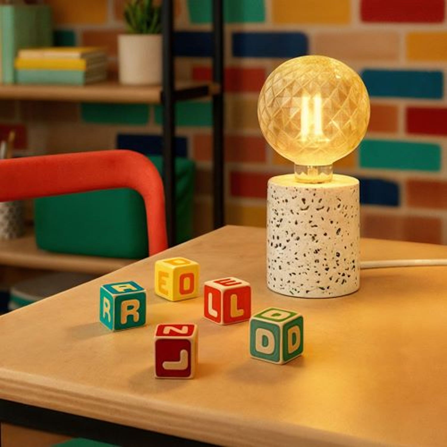Retro stolna lampa